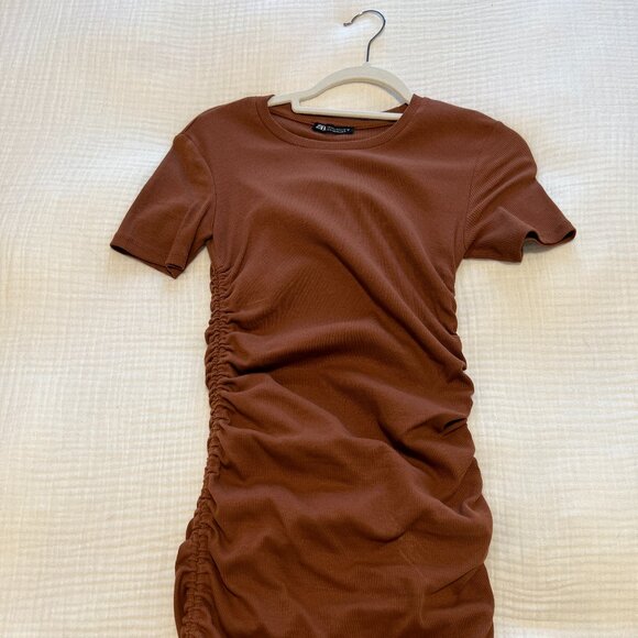 Zara Stretchy Rouched Dress - Picture 1 of 4